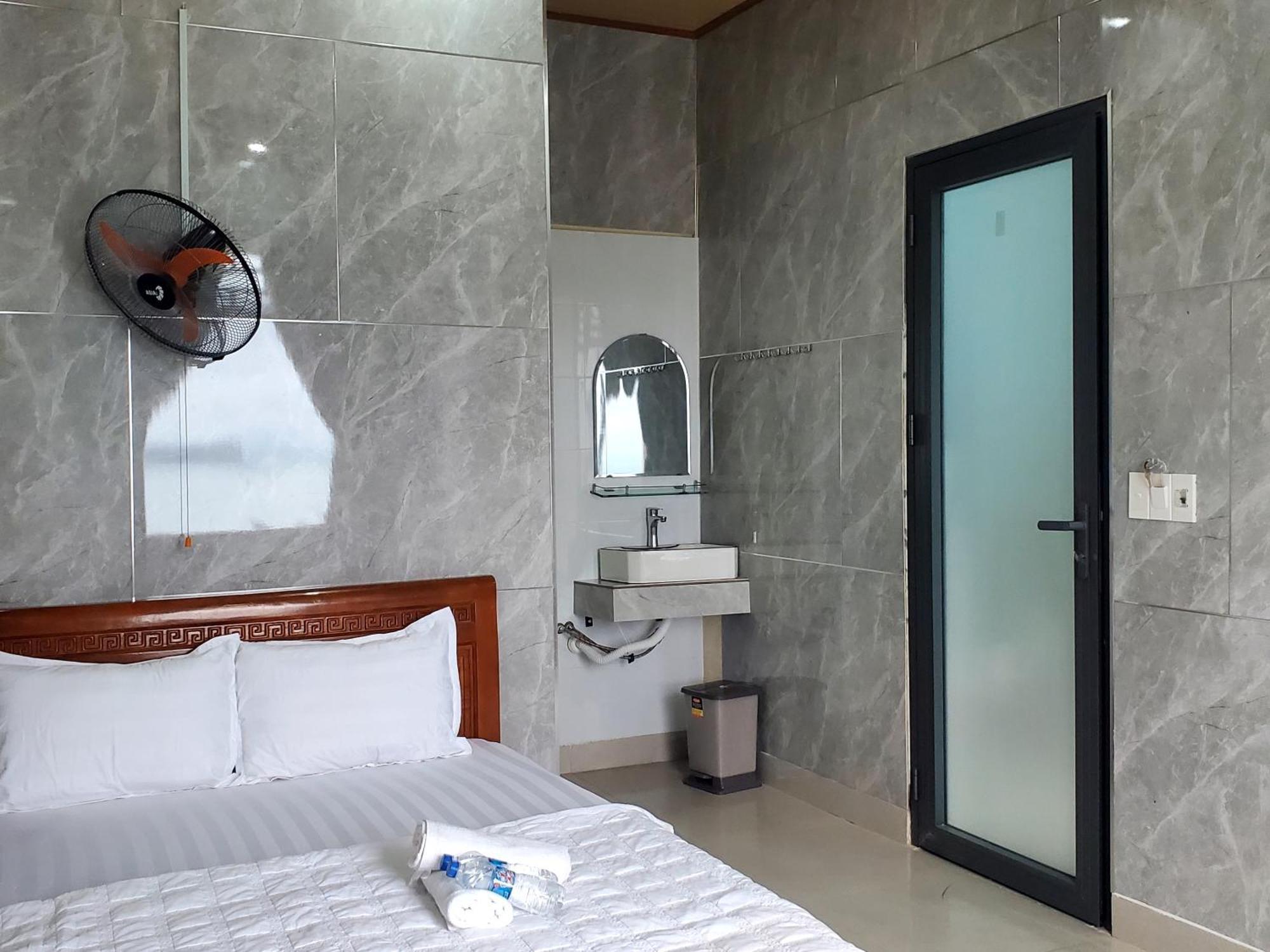 Tuan Thanh Homestay Tan Hiep  Екстер'єр фото