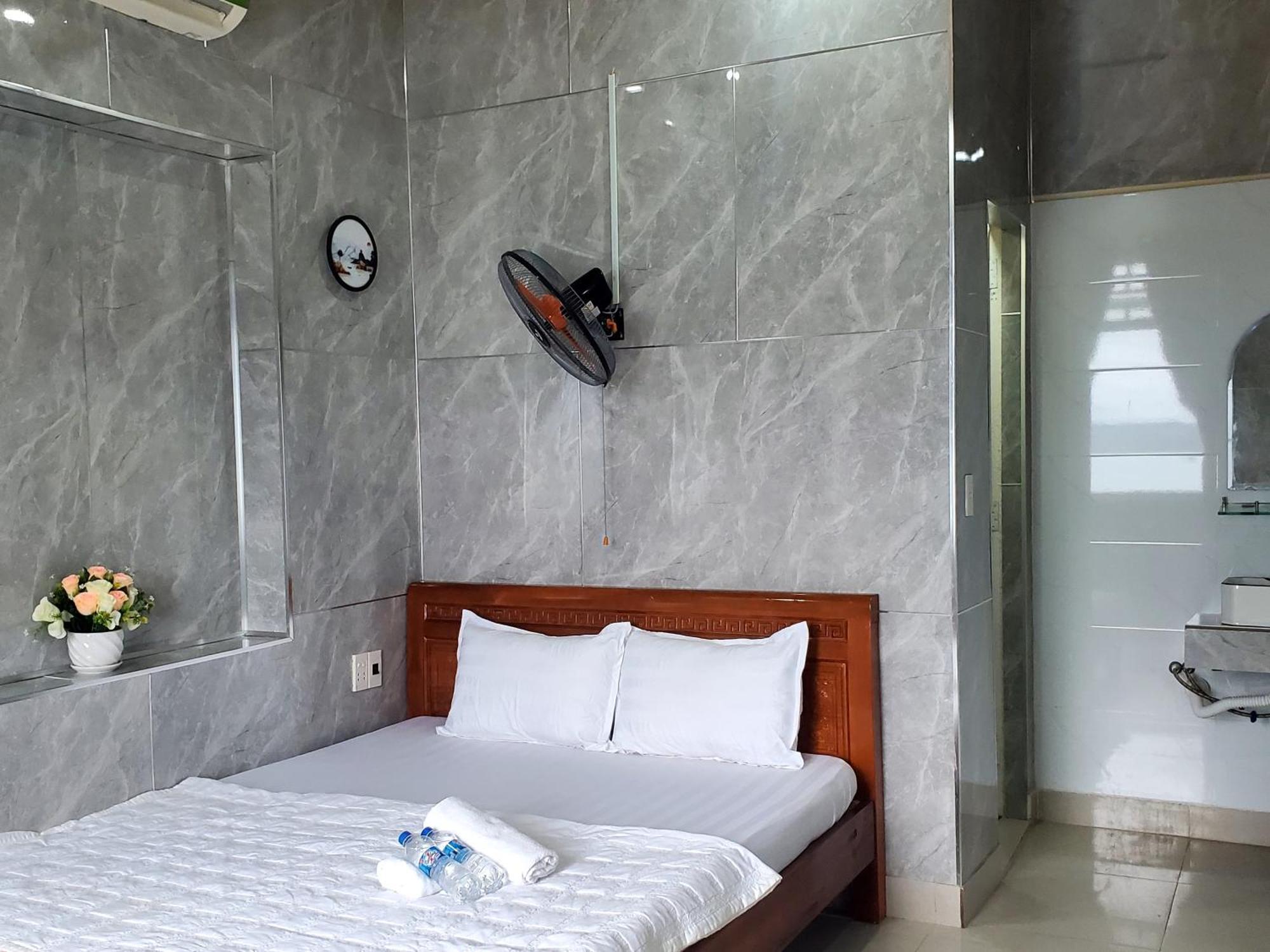 Tuan Thanh Homestay Tan Hiep  Екстер'єр фото